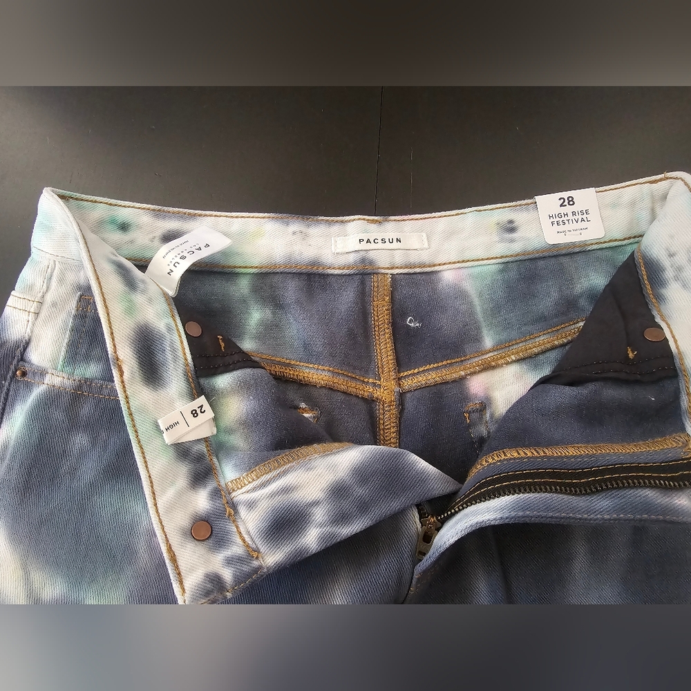 PacSun Demi Tie Dye High Rise Shorts Size 28 NWT - Picture 10 of 11